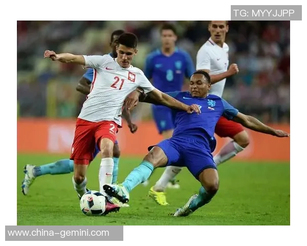 欧洲杯精彩对决波兰强势挑战意大利球队展现足球魅力与激情