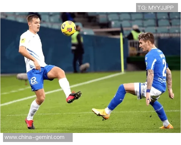 莫迪纳摩与喀山红宝石的精彩对决揭示足球战术与团队合作的魅力