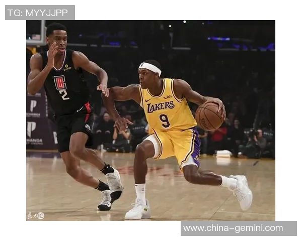湖人快船2020赛季对决回顾与分析揭示洛杉矶篮球的激烈竞争与精彩瞬间