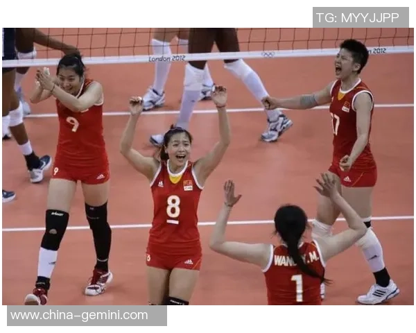 武汉排球队中路突破战术解析与应用探讨